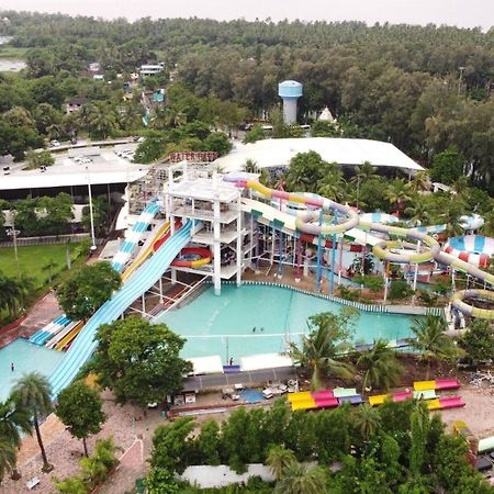 Hotel Ambica Daman Exterior photo