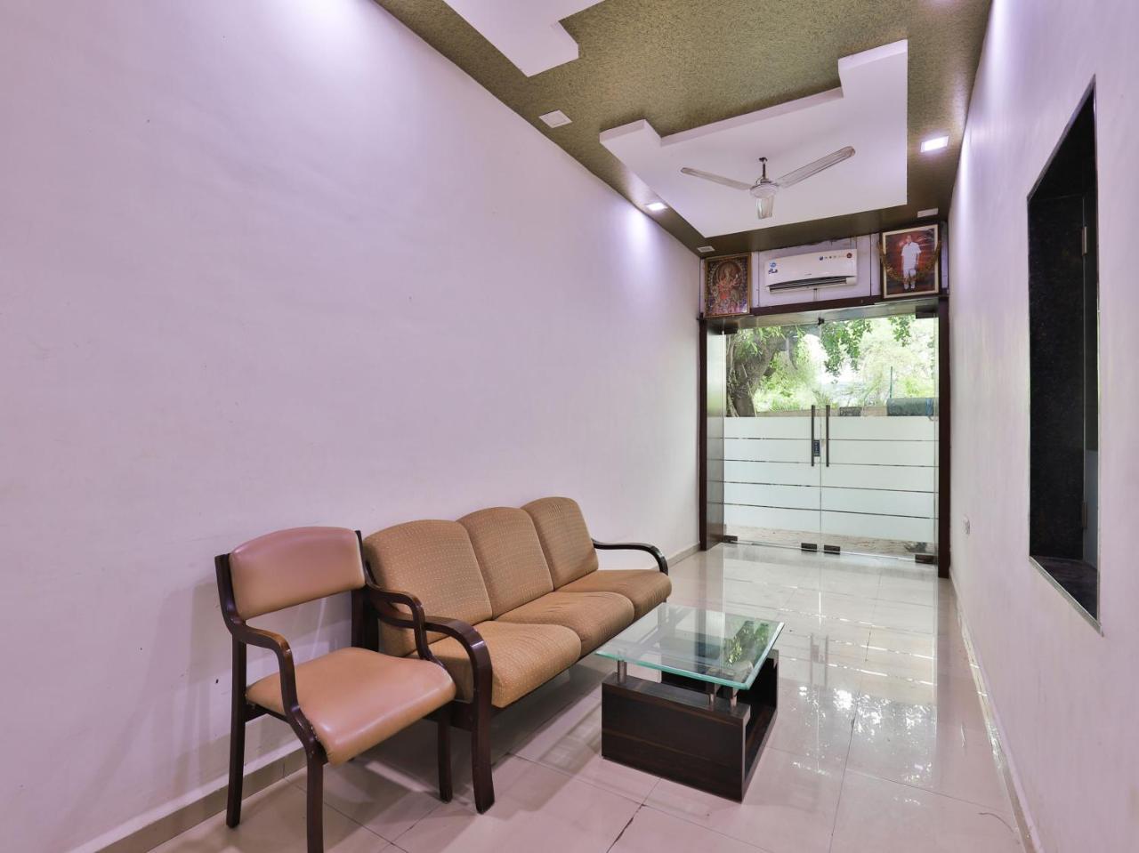 Hotel Ambica Daman Exterior photo