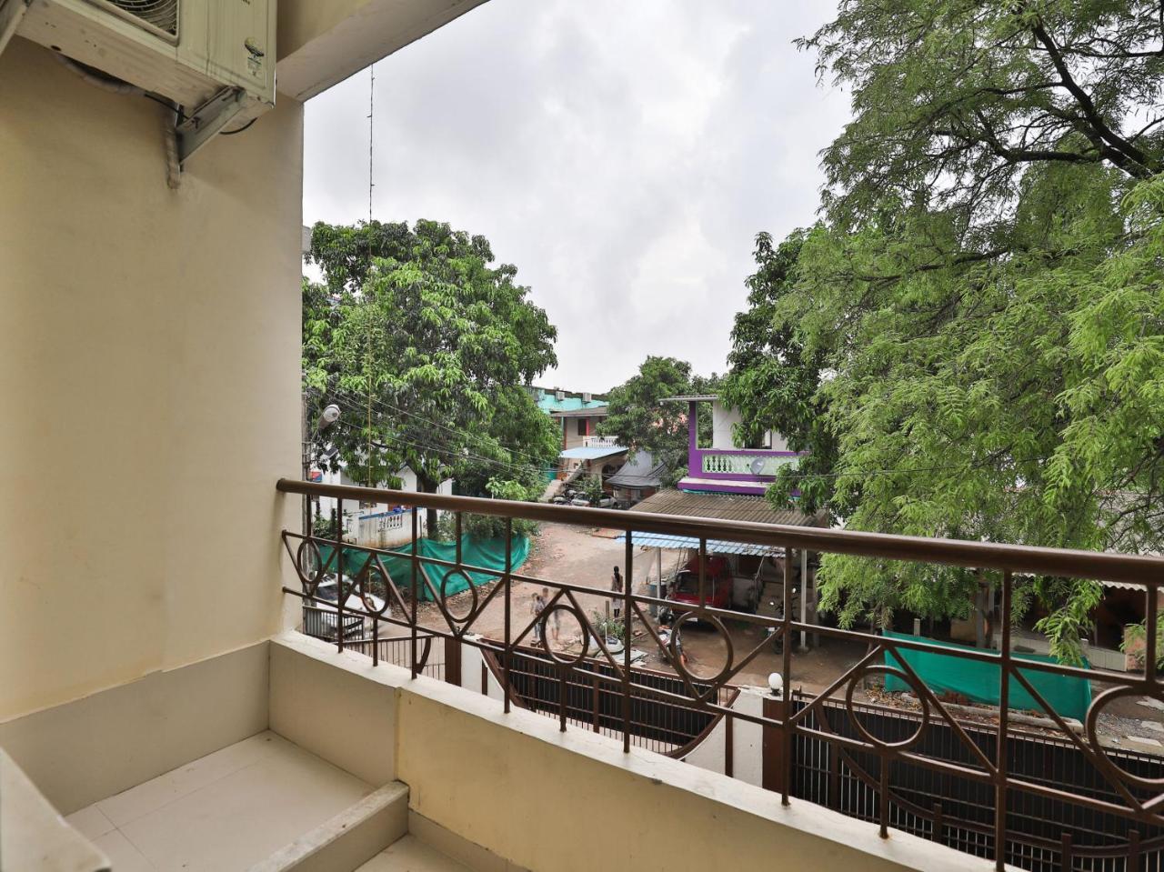 Hotel Ambica Daman Exterior photo