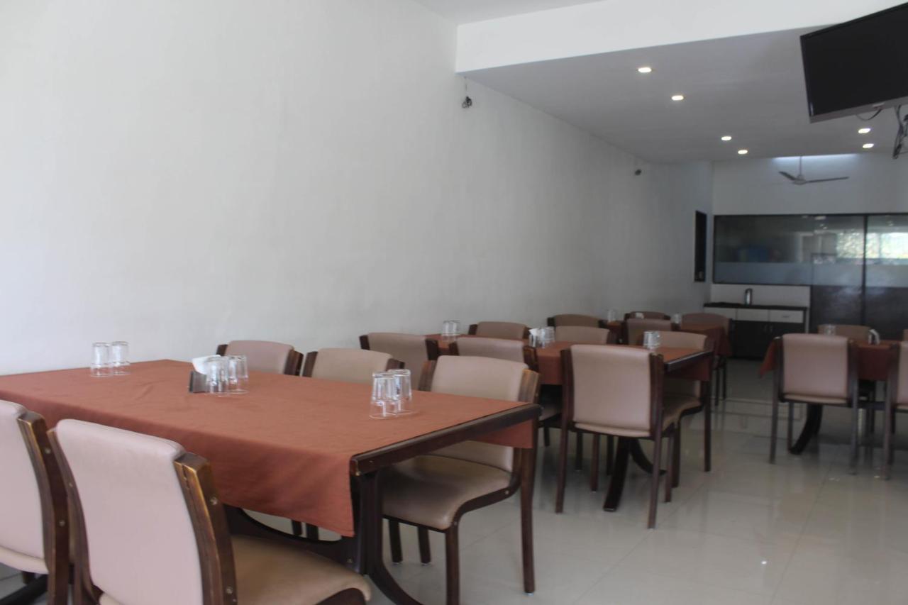 Hotel Ambica Daman Exterior photo
