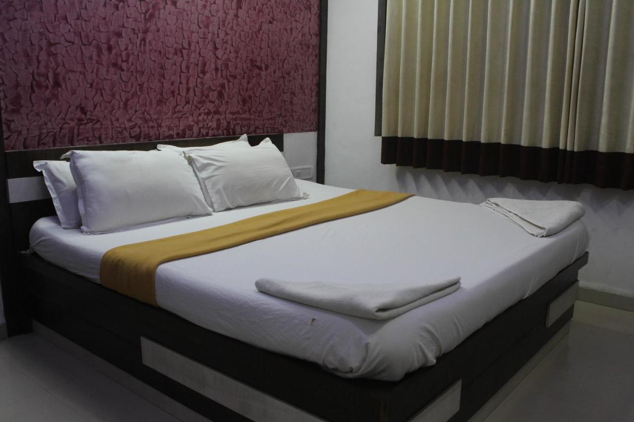 Hotel Ambica Daman Exterior photo